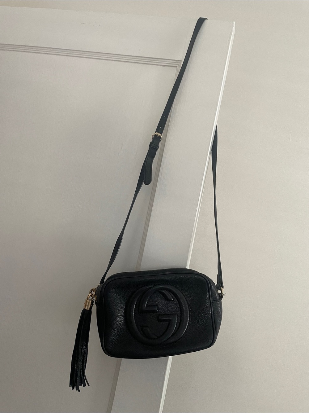Gucci Black Leather Crossbody Camera Bag with Tassel